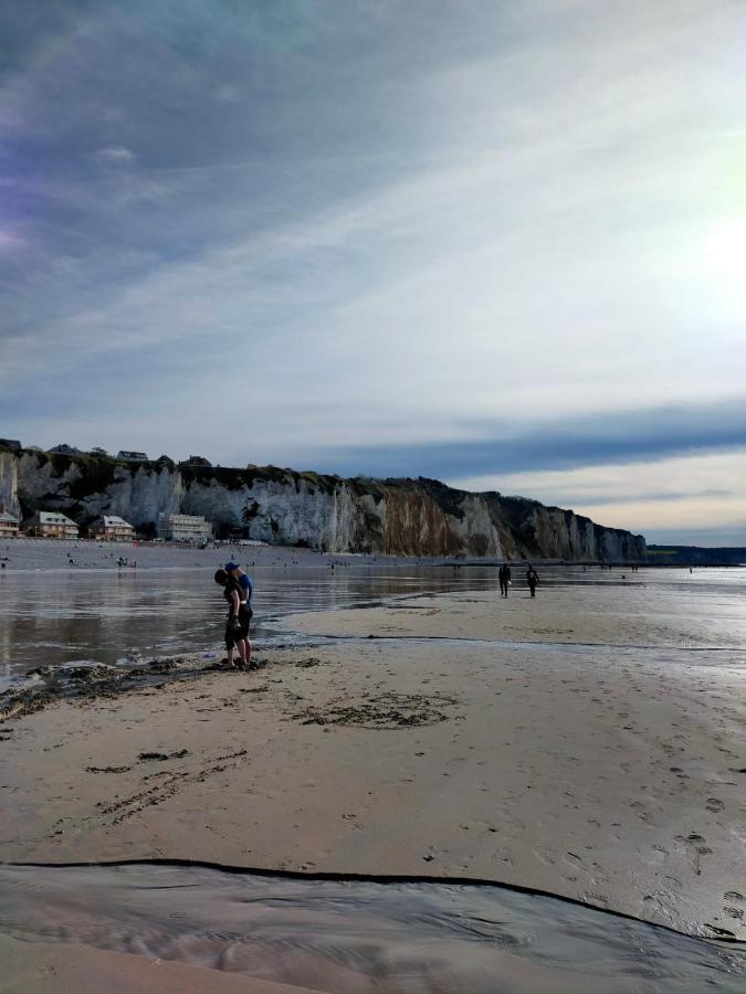 Entre Port Et Plage Dieppe Exterior photo